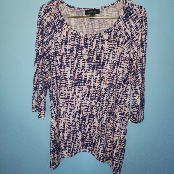 Karen Kane 2X top EUC - Picture 1 of 3